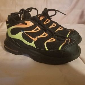 Nike Air Max Plus (Black Volt/Total Orange)